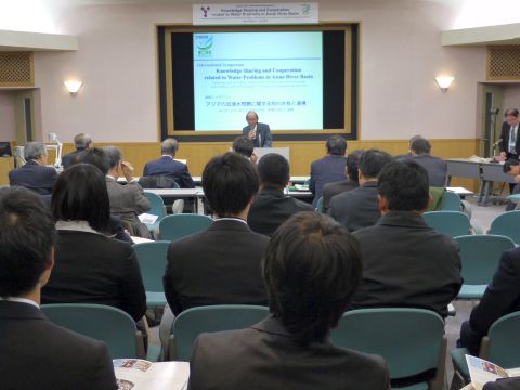 Prof. Sakamoto (Leader, Global COE Program at University of Yamanashi)
